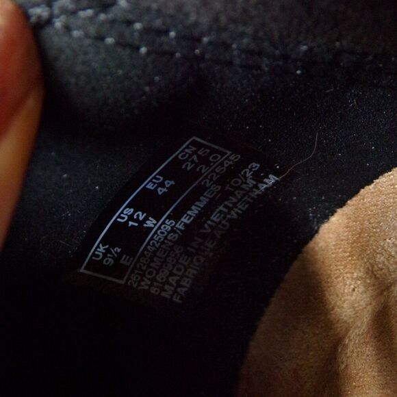 NWT Clarks slip on ankle booties 12 W - Picture 12 of 12